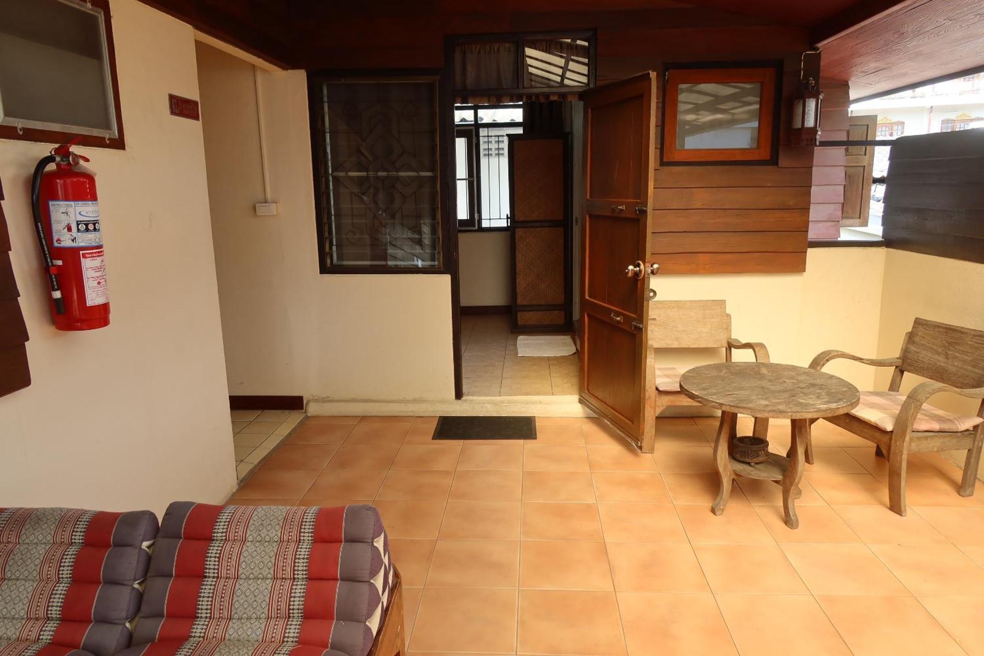 Banjai Garden Guesthouse Csiangmaj Kültér fotó