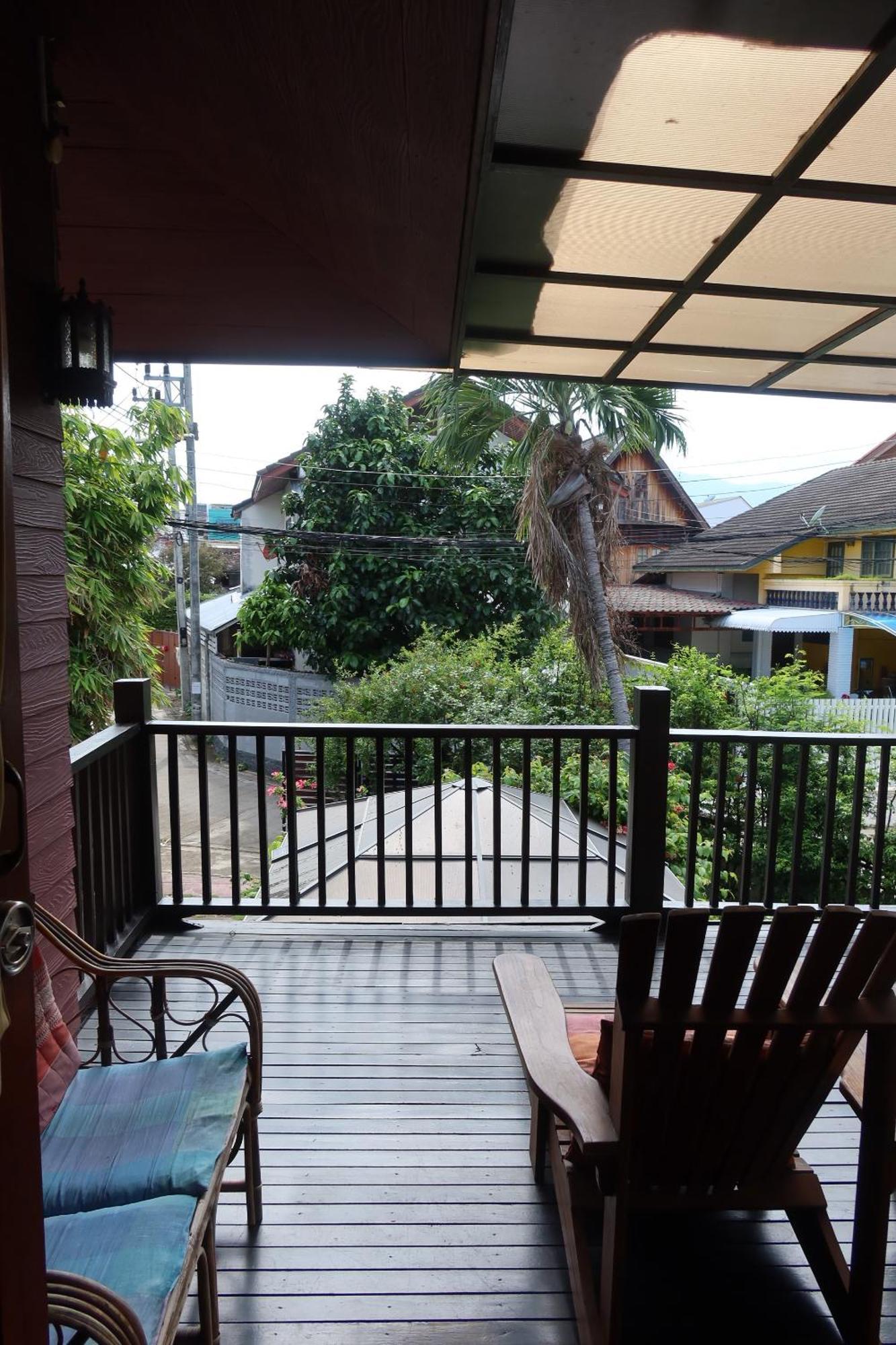 Banjai Garden Guesthouse Csiangmaj Kültér fotó